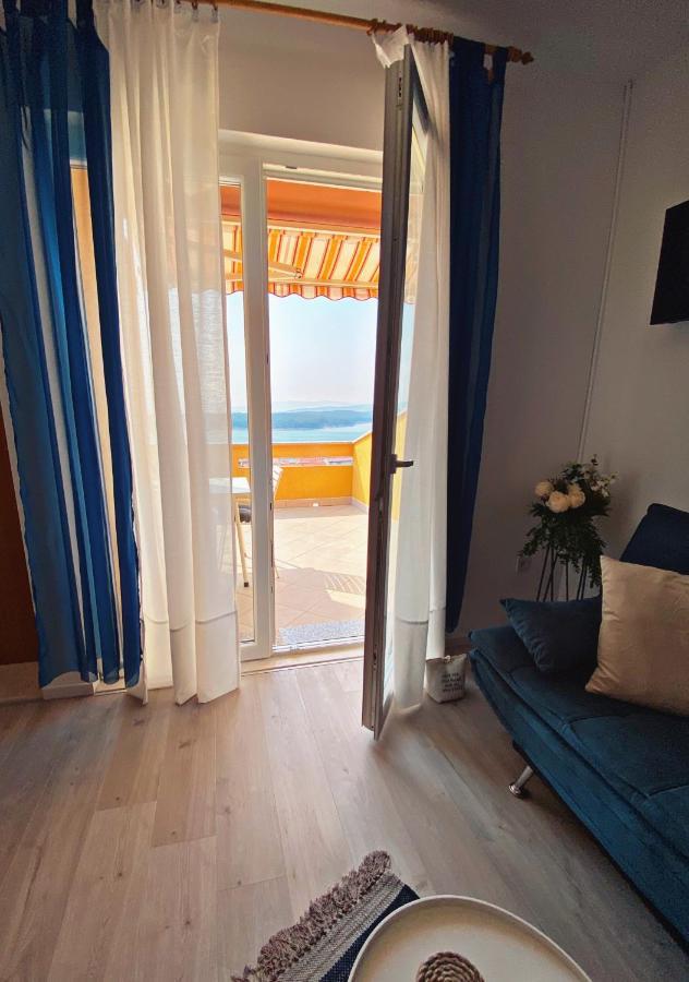 Hotel The Manzoni Family 3 Punat Exterior foto